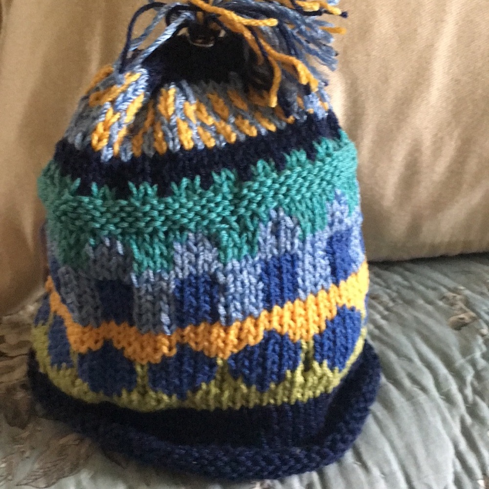 Child’s hat...